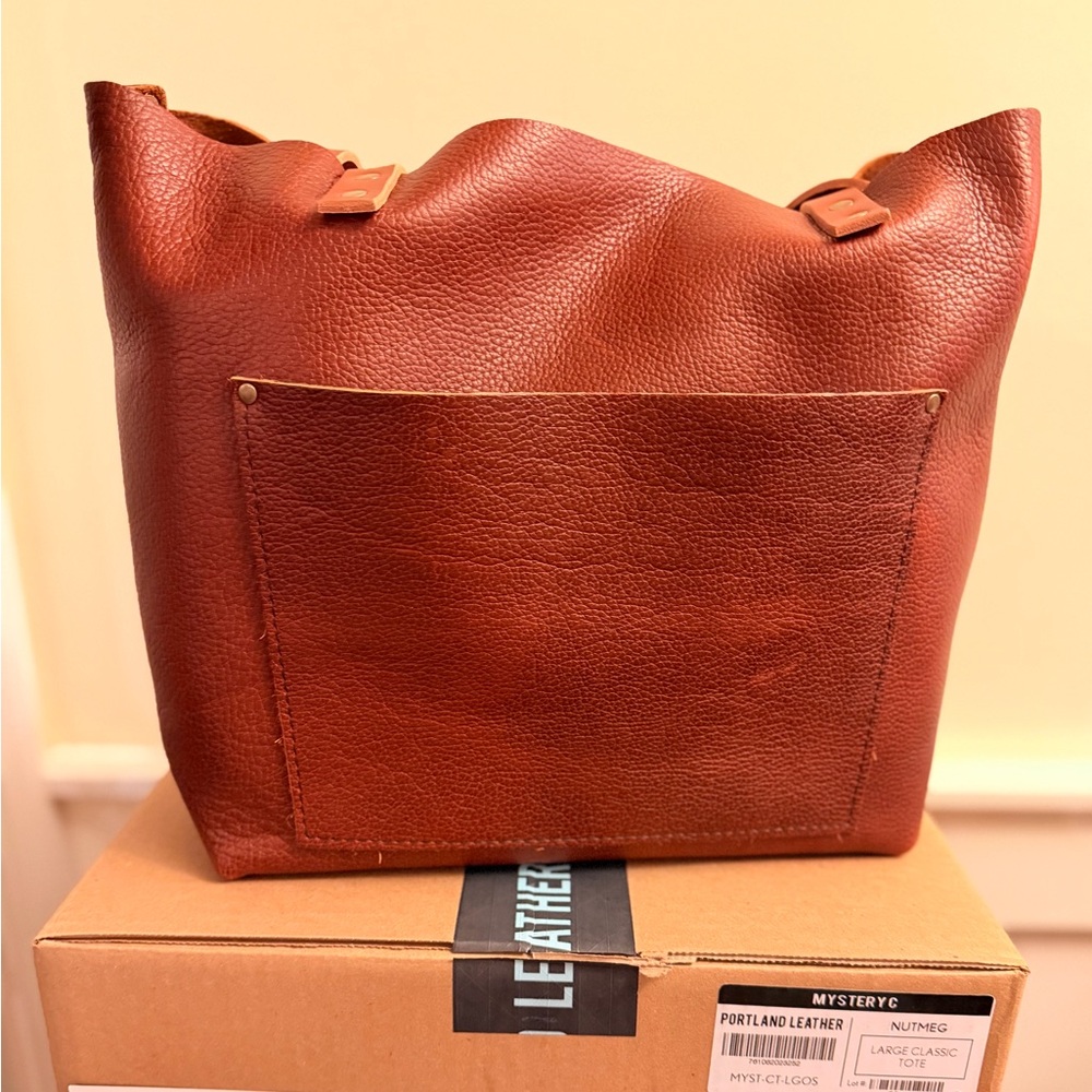 Portland leather large classic tote in nutmeg  NWOT - Picture 4 of 10